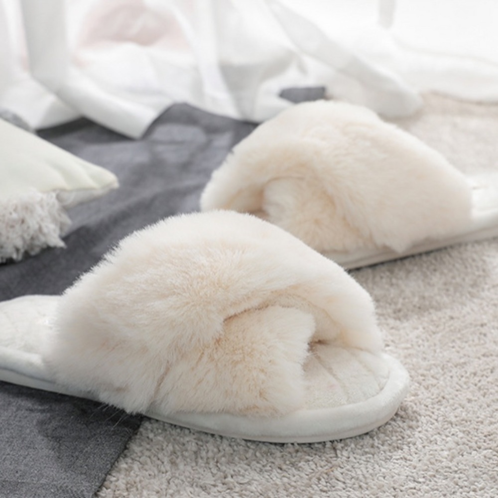 NWT - Fuzzy Crossband Slippers in Gift Bag with Ribbon